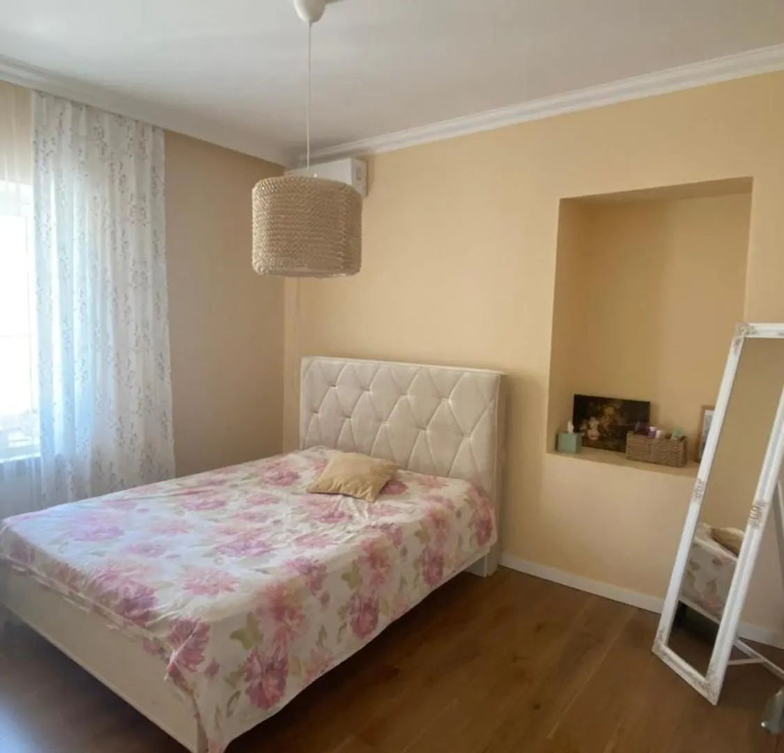 Buzovna House location